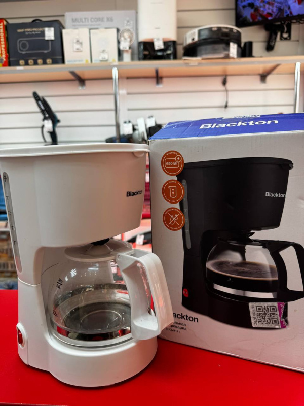 КОФЕМАШИНА Blackton 750Bt