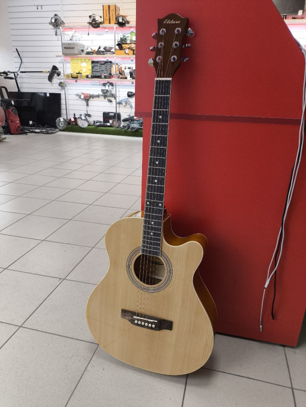 Электроакустическая гитара Elitaro  E4050 EQ