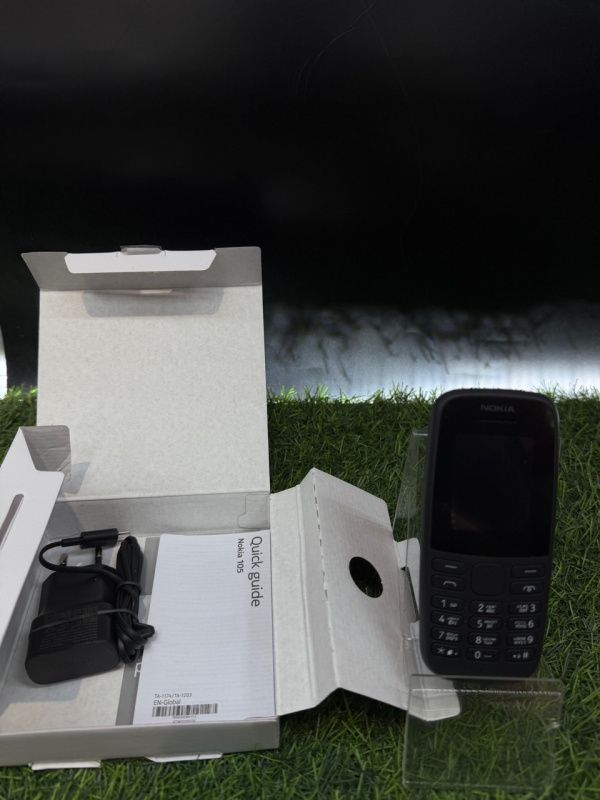 Мобильный телефон Nokia 105