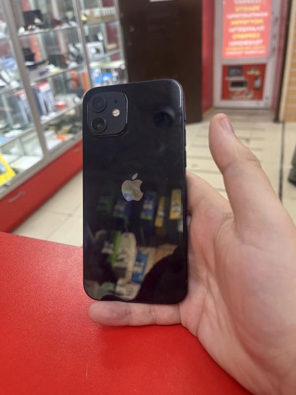 Мобильный телефон Apple iPhone 12