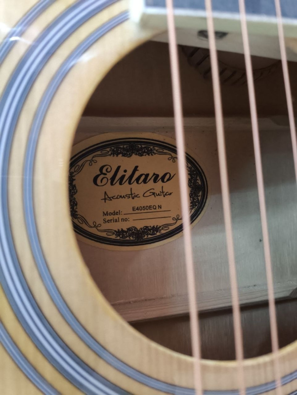 Электроакустическая гитара Elitaro  E4050 EQ