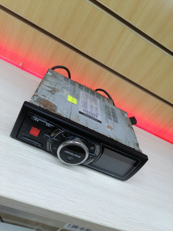 Автомагнитола Alpine ida-x311rr