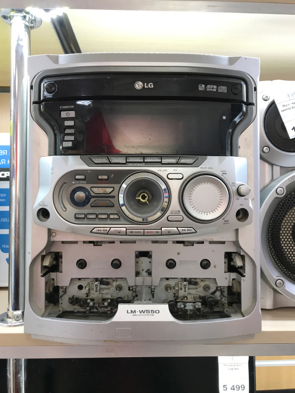 Музыкальный центр LG LM-W550