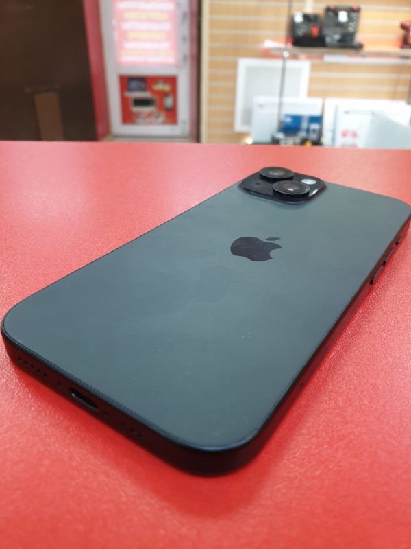 Мобильный телефон Apple iPhone 15