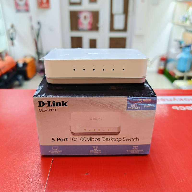Коммутатор D-Link DES-1005C