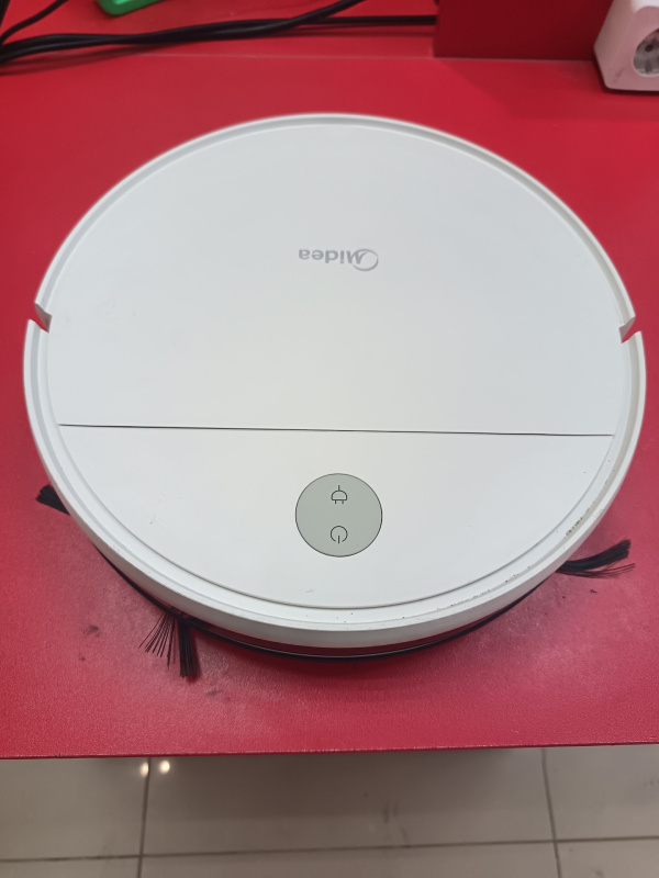 Пылесос Midea VCR04W