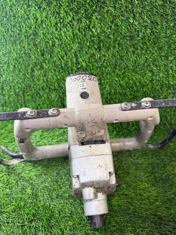 Строительный миксер Интерскол км-60/1000э