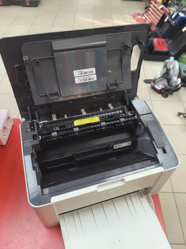 Принтер HP Laser 107w