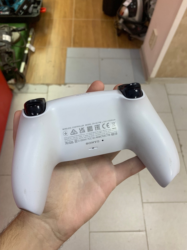 Геймпад Sony Dual Sence