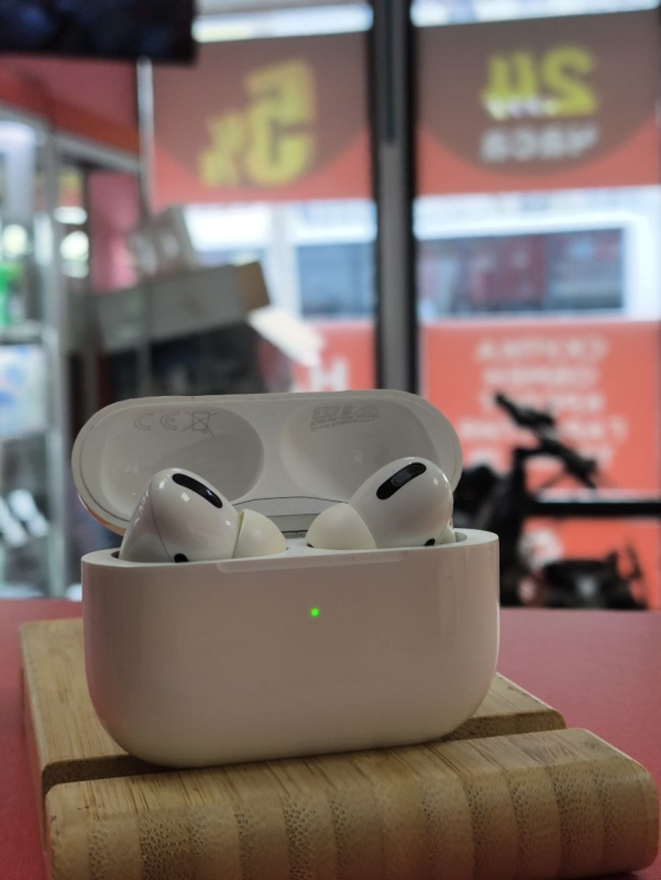 Наушники Apple PODS PRO
