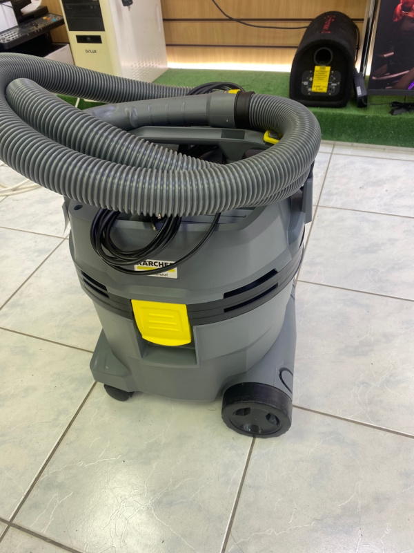 Пылесос Karcher NT 22\1 AP L