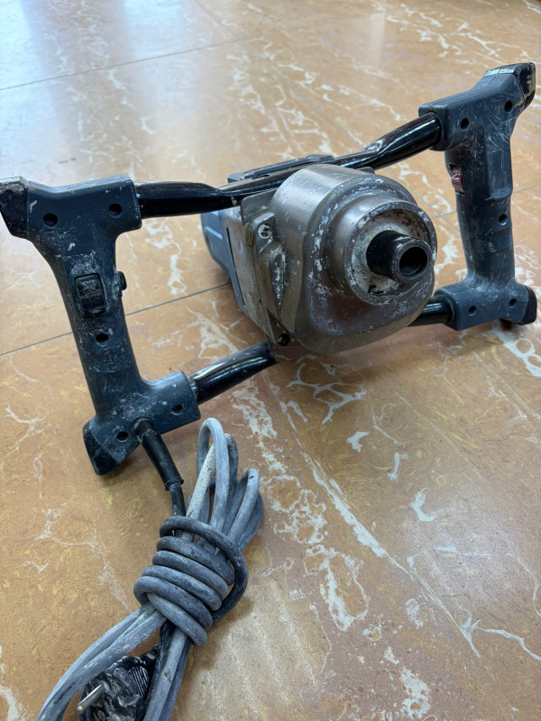 Строительный миксер Trigger 20052