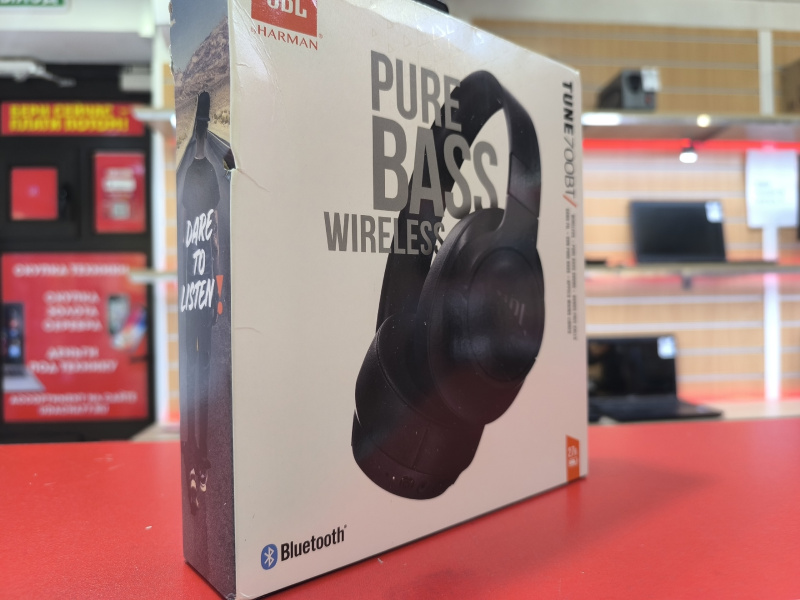Наушники JBL 700BT